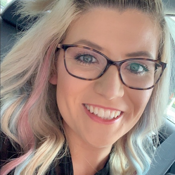 Meet your Posher, Juli - Picture 11 of 16